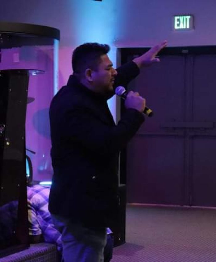 Ministerios que Transforman: Sirviendo con Propósito